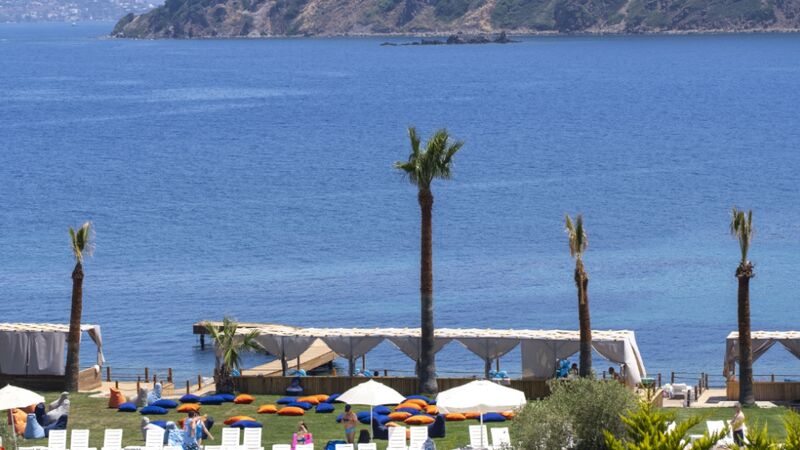 Veluna Beach Resort