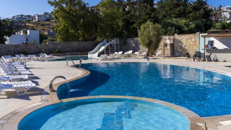 Veluna Beach Resort