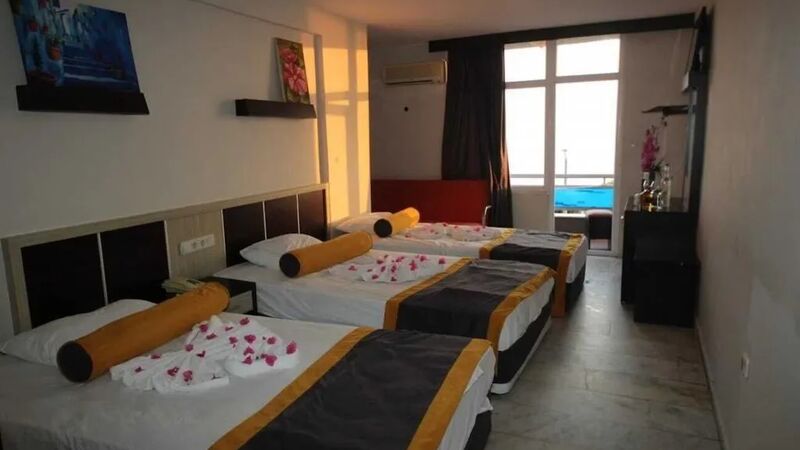 Semt Luna Hotel